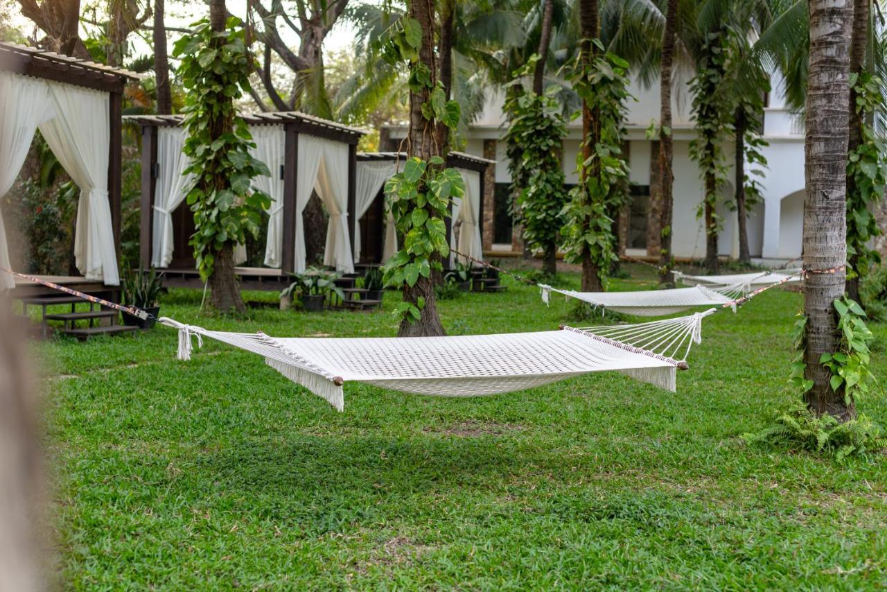 The Privilege Floor By Lotus Blanc Siem Reap Exteriör bild