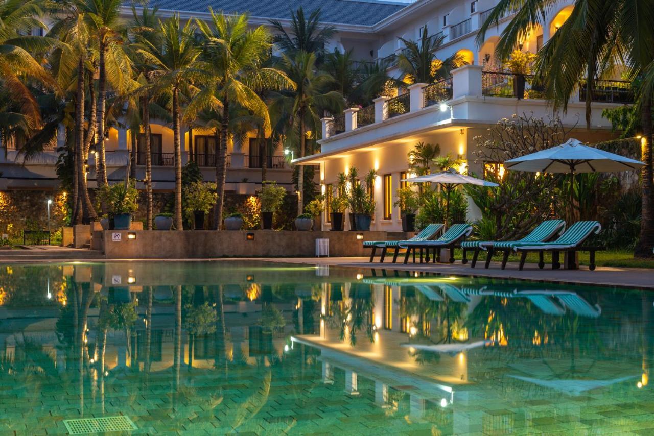 The Privilege Floor By Lotus Blanc Siem Reap Exteriör bild